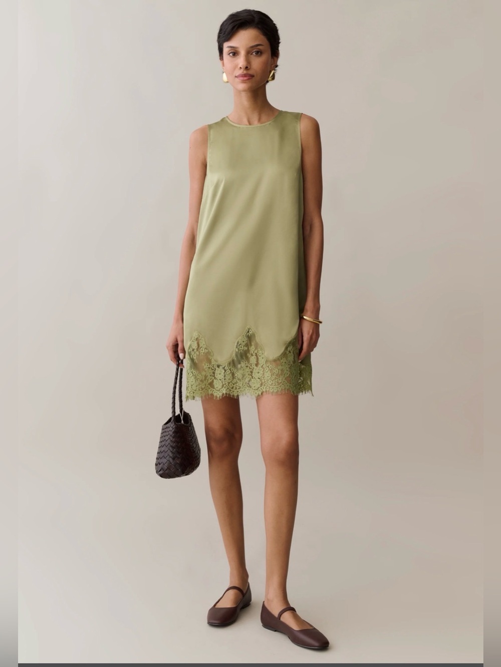 kourt NWT Few Moda Moss Green Lace Hem Shift Yasmin Dress